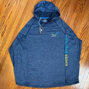 Vineyard Vines Men's Graphic Hoodie Tee